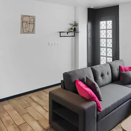 Tatil Evi Maison Plein Pied Avec Place De Parking, Jardin Clos Et Terrasse Exterieure, Quartier Calme Proche Centre Proche Gare, Capacite 4 Personnes Béthune